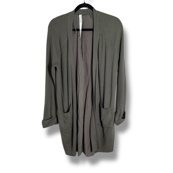 Lululemon Still At Ease Wrap Green Size 6 - Picture 1 of 6